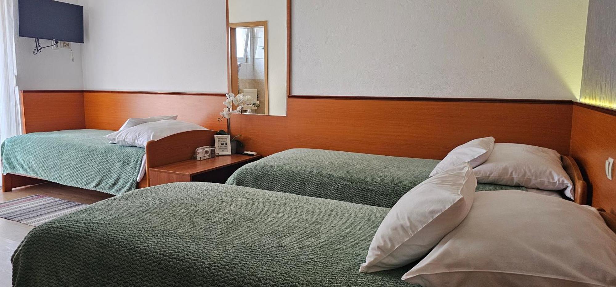 Sobe/Rooms Riva Zadar Bagian luar foto