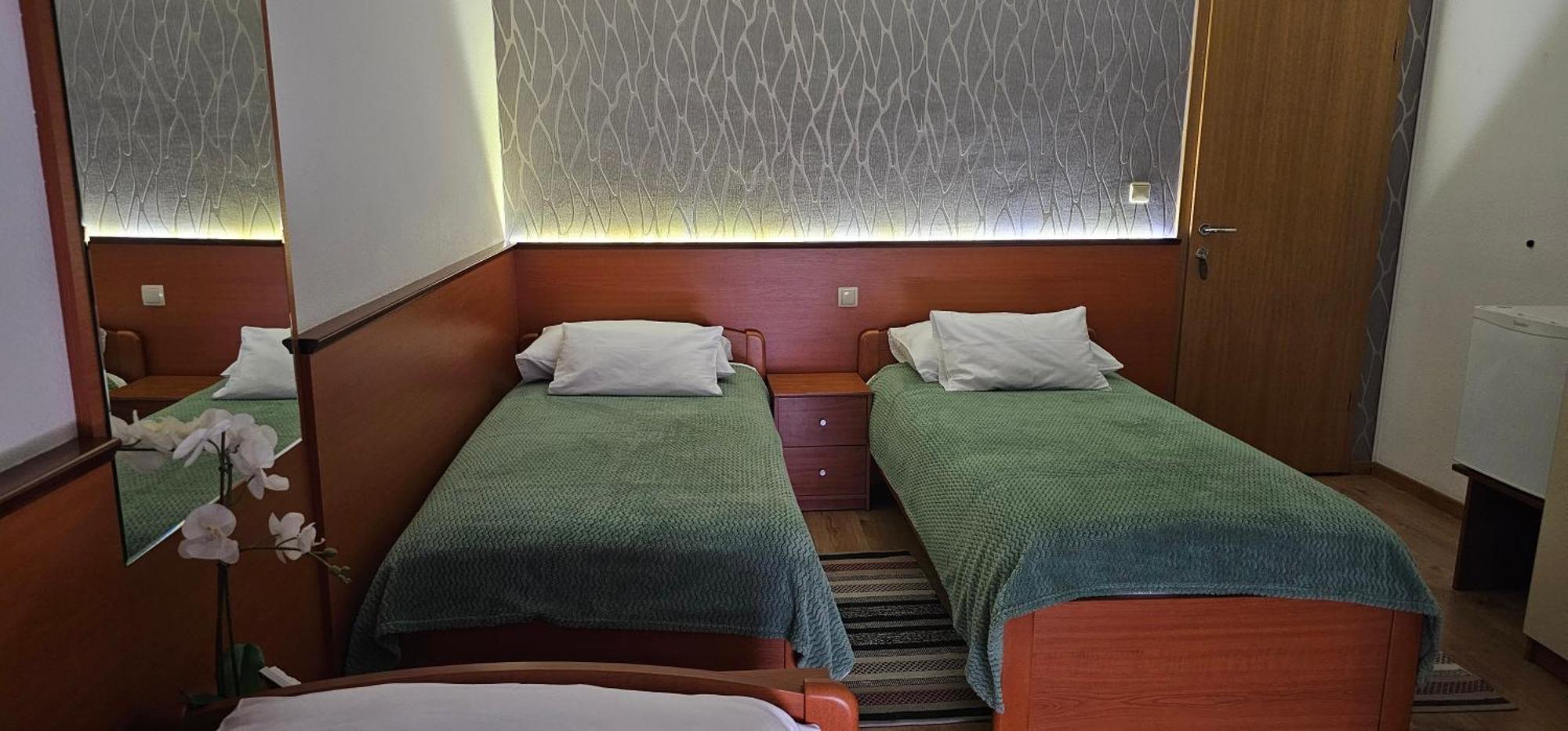 Sobe/Rooms Riva Zadar Bagian luar foto